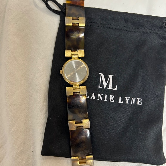 Melanie Lyne Women’s Circle Face Watch – Dark Multicolor Tile-Style Band - Picture 2 of 2